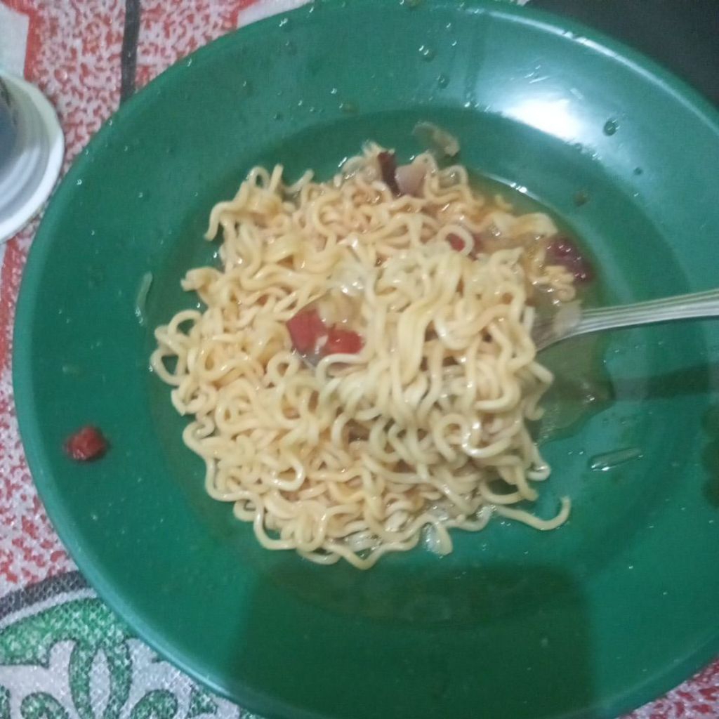 

mie rebus