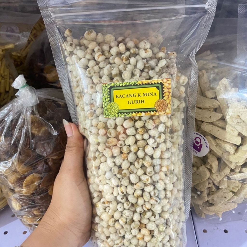 

Qori Store - Kacang Hijau Tepung 1 kg / Kacang Hijau Goreng / Kue Lebaran