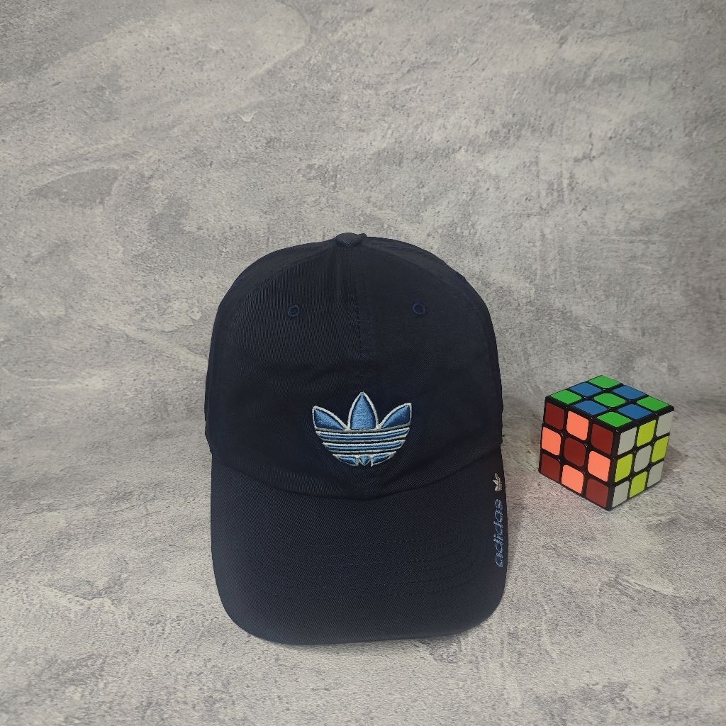 TOPI ADIDAS SECOND ORIGINAL LIKE NEW