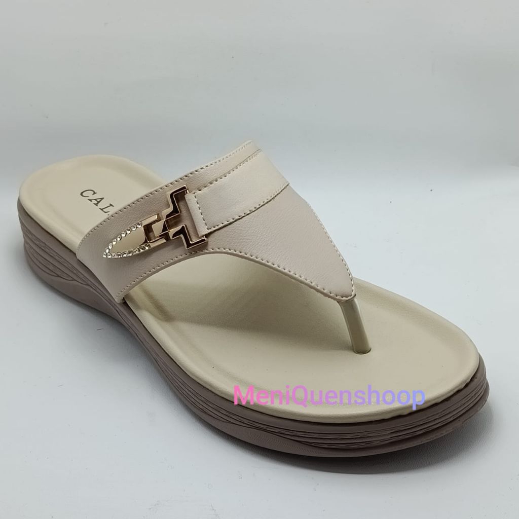 Calbi SNE 2562 Sand Wanita Calbi Sandal Calbi Sandal Jepit Wanita Calbi Original