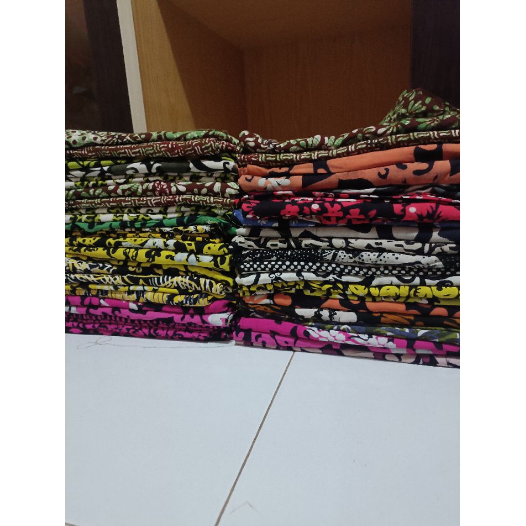 sarung batik santriwati