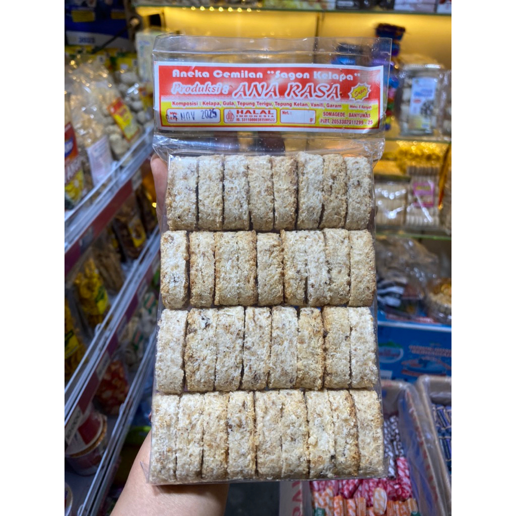 

SAGON KELAPA KUE SAGON KELAPA BAKAR ANA RASA OLEH - OLEH KHAS BLITAR