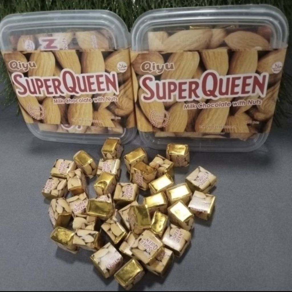 

SUPER QUEEN DARK COKLAT /COKLAT SUSU DENGAN KACANG
