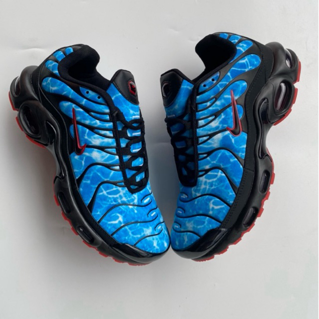 NIKE AIRMAX TN SHARK ATTACK