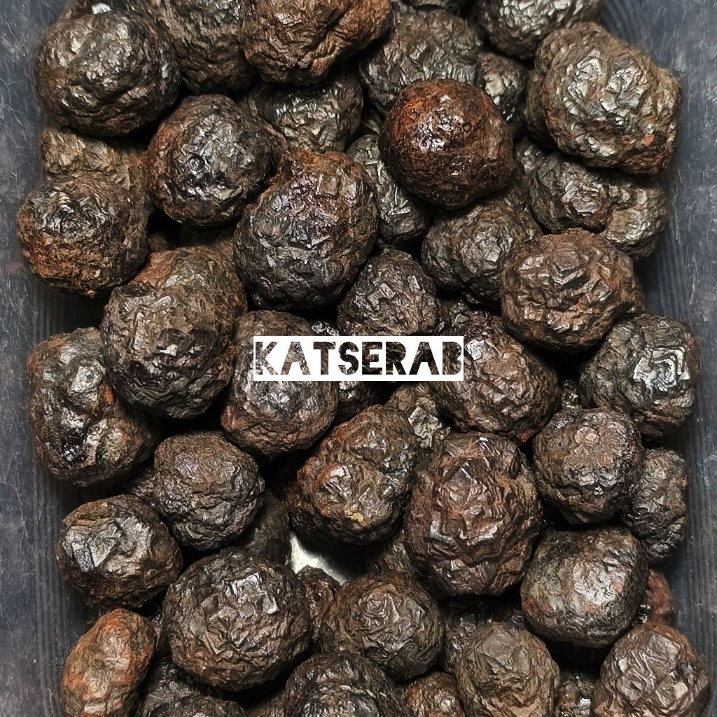 Bahan Batu Akik Badar Besi Selonatah Unik Nempel Magnet / Badar Besi Selonatah