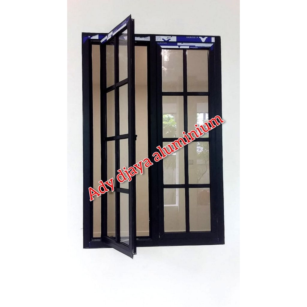jendela aluminium ornamen