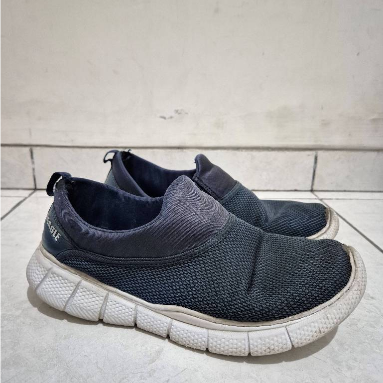 Sepatu Slip On Pria Eagle Original Lokal Second