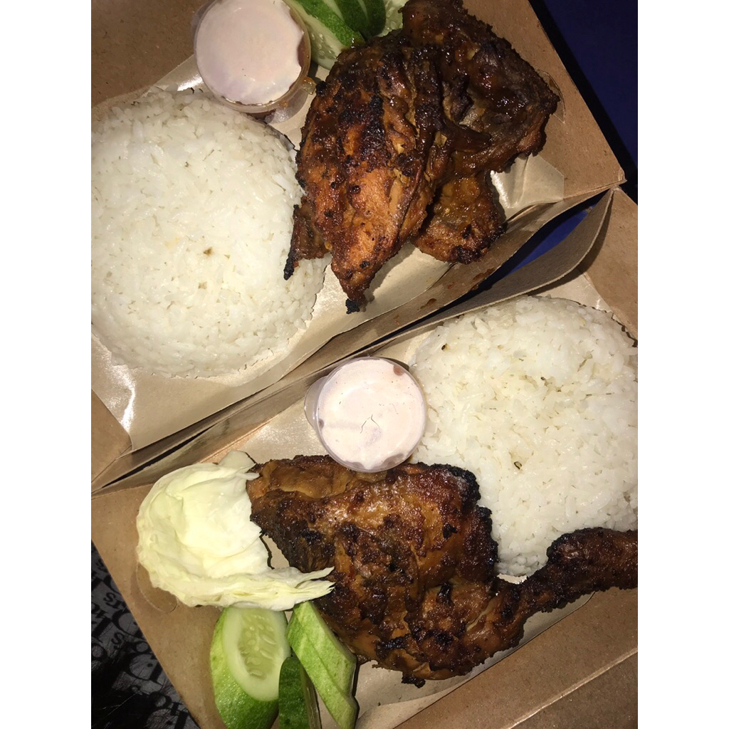 

Ayam Bakar Taliwang atau Madu