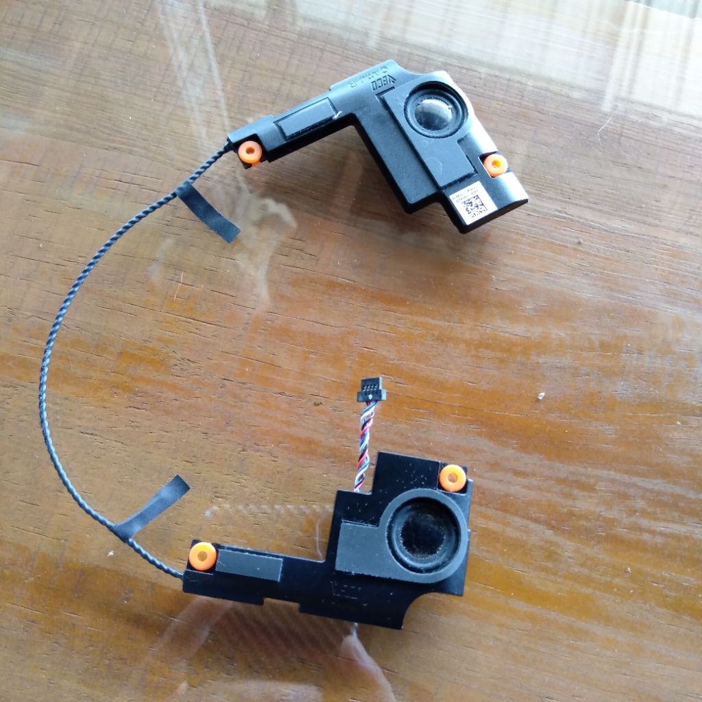 speaker laptop zyrex chromebook M432