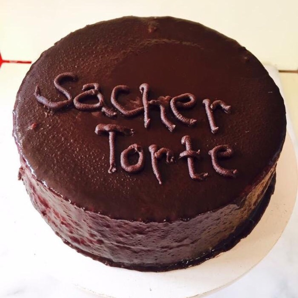 

Sacher Torte Whole Chocolate Cake D 20cm