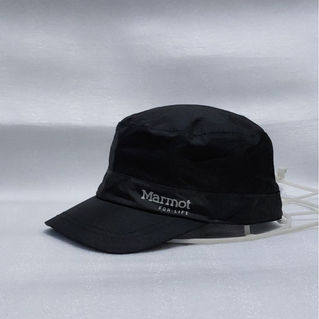 topi second preloved outdoor camping running Marmot MM.G
