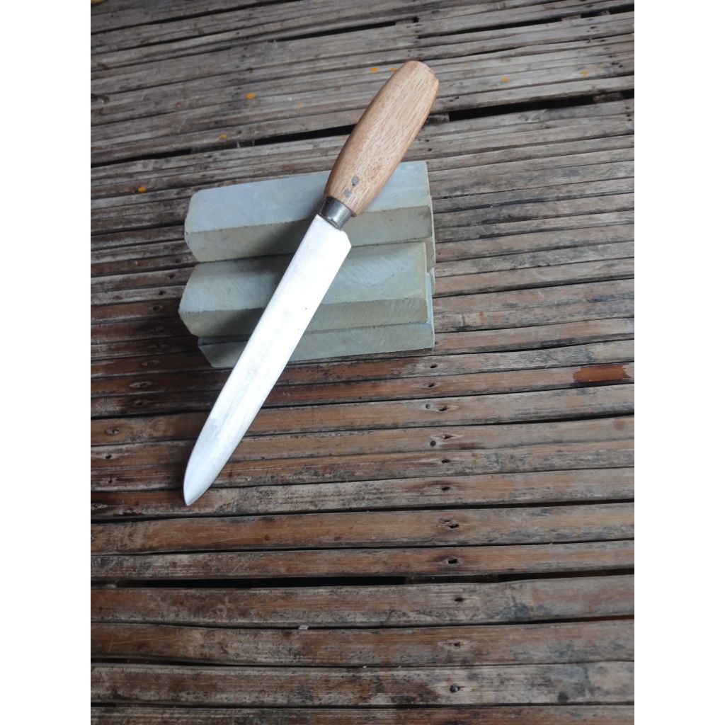 Pisau daging panjang 20 cm gagang kayu paku keling (tongkol)