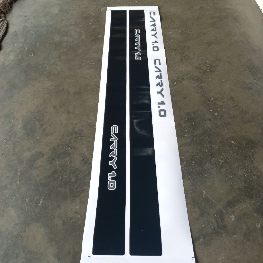 Sticker pintu mobil carry CARRY 1.0 kanan kiri hitam dop doff