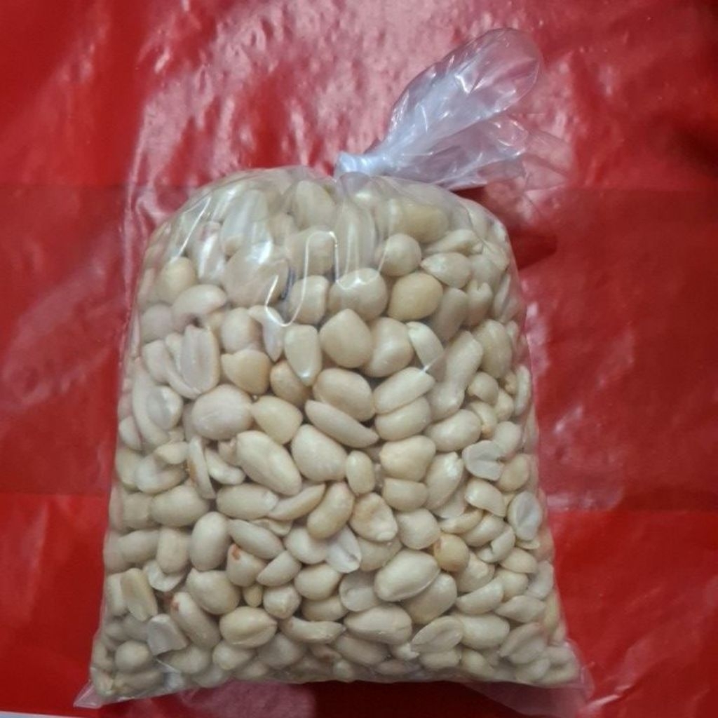 

Kacang kupas super, kacang kupas impor 500 gr
