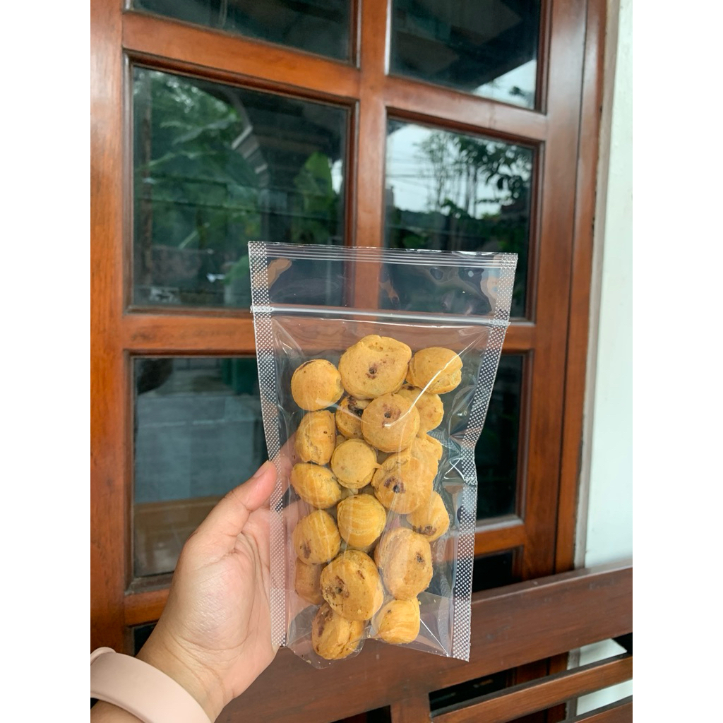 

KUE SOES COKLAT PREMIUM