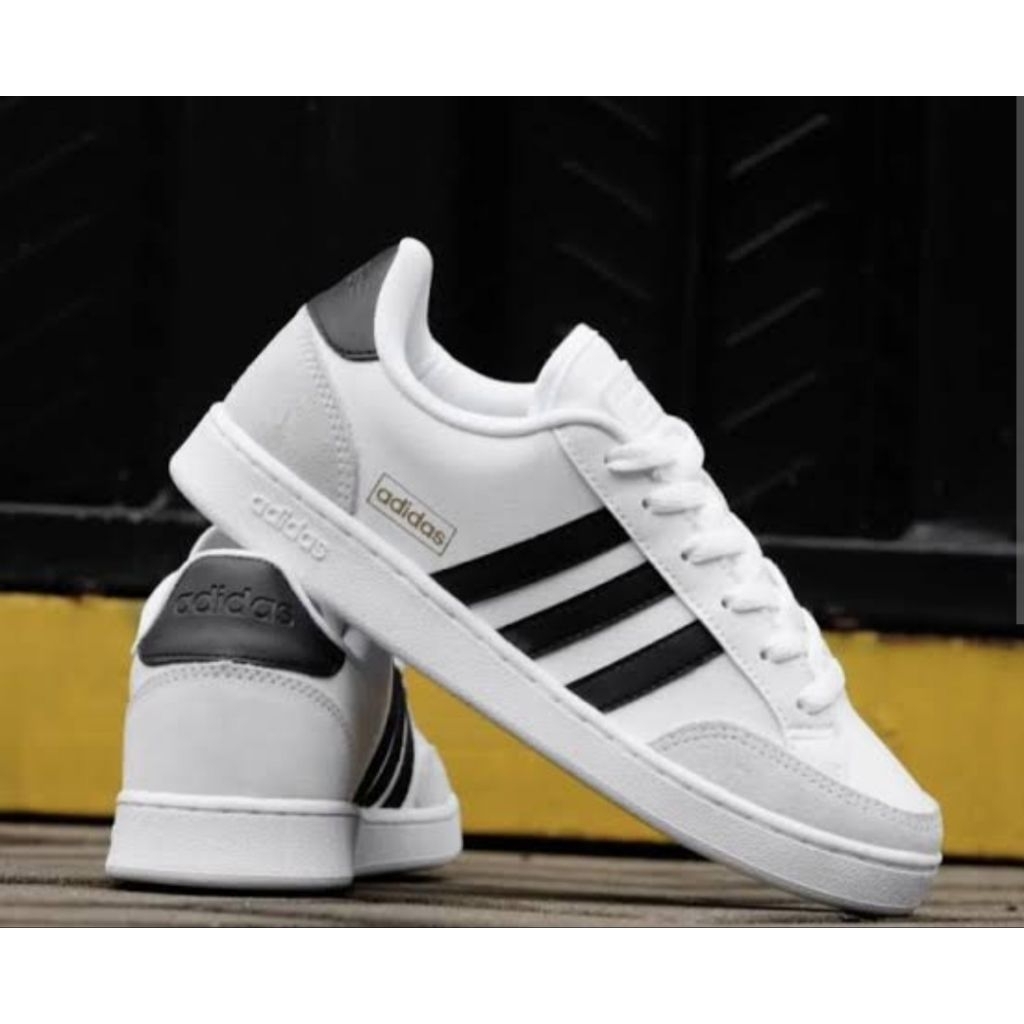 sepatu adidas samba green court