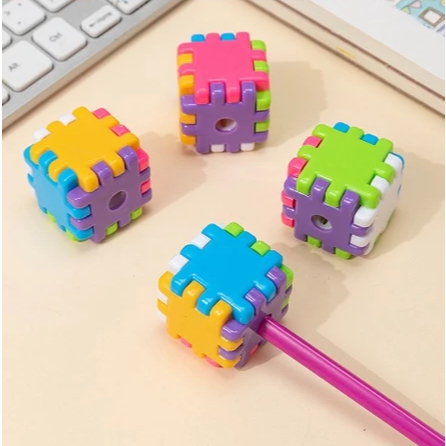 

GN Peraut Pensil Putar Rautan Pensil Karakter Puzzle / Serutan Pensil Model Puzzle