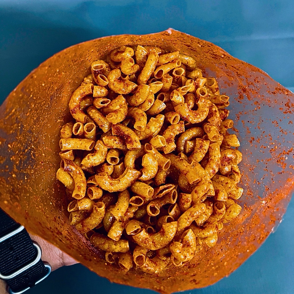 

Makaroni Pedas Bumbu Cikruh 500GR Gurih