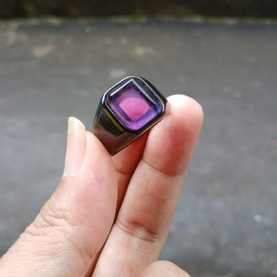 Cincin batu akik kecubung Kalimantan kotak cutting natural