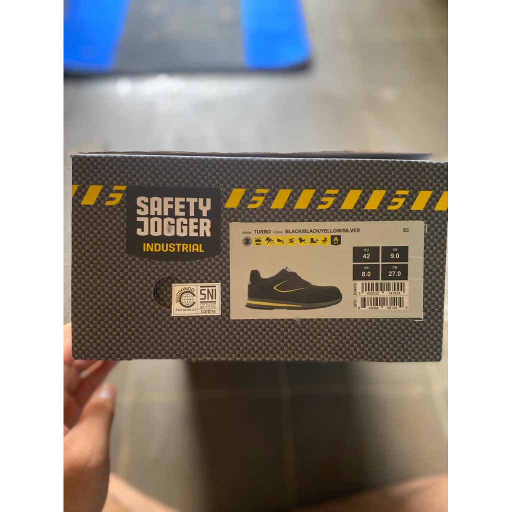Sepatu Safety Jogger Industrial