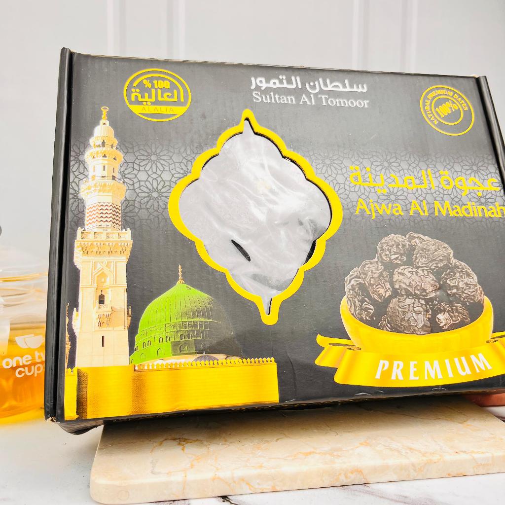 

Kurma Ajwa Madina Sultan Altamoor Ekslusif 1kg