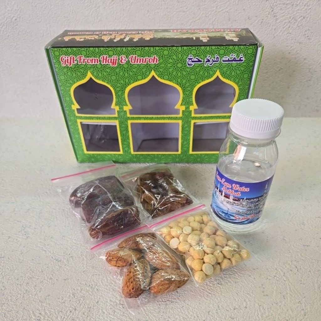 

Paket Oleh oleh Kemasan Kotak Box/Tas Jinjing/Kotak Ka'bah (Zam zam +/- 80ml)