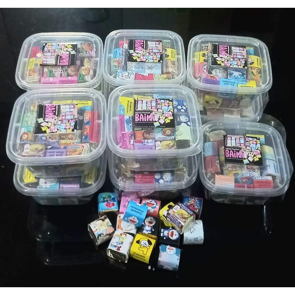 

Cokelat Dadu karakter lucu