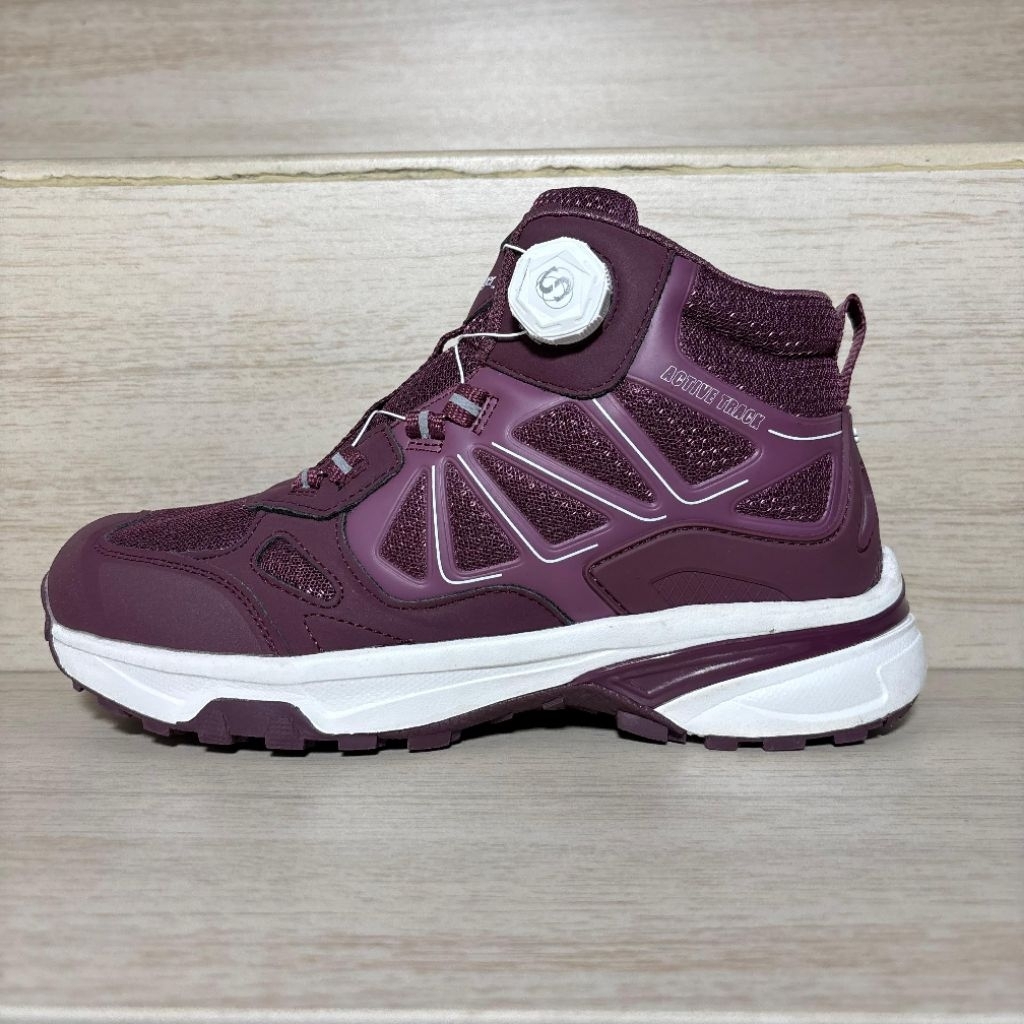 SEPATU OUTDOOR  TREKKING HIKING & RUNNING SLAZENGER BOA SYSTEM / TALI PUTAR SECOND ORIGINAL  [ MURAH