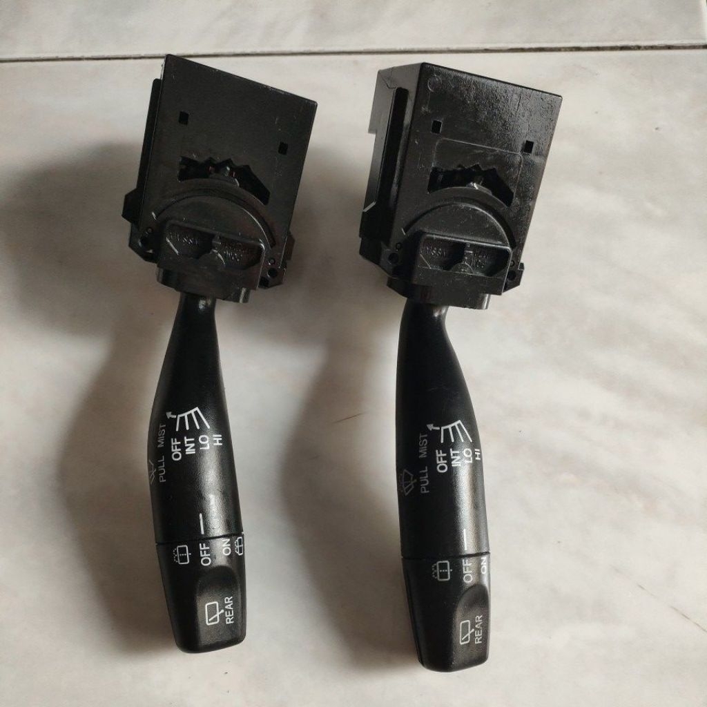 Turn wiper mobilio jazz original