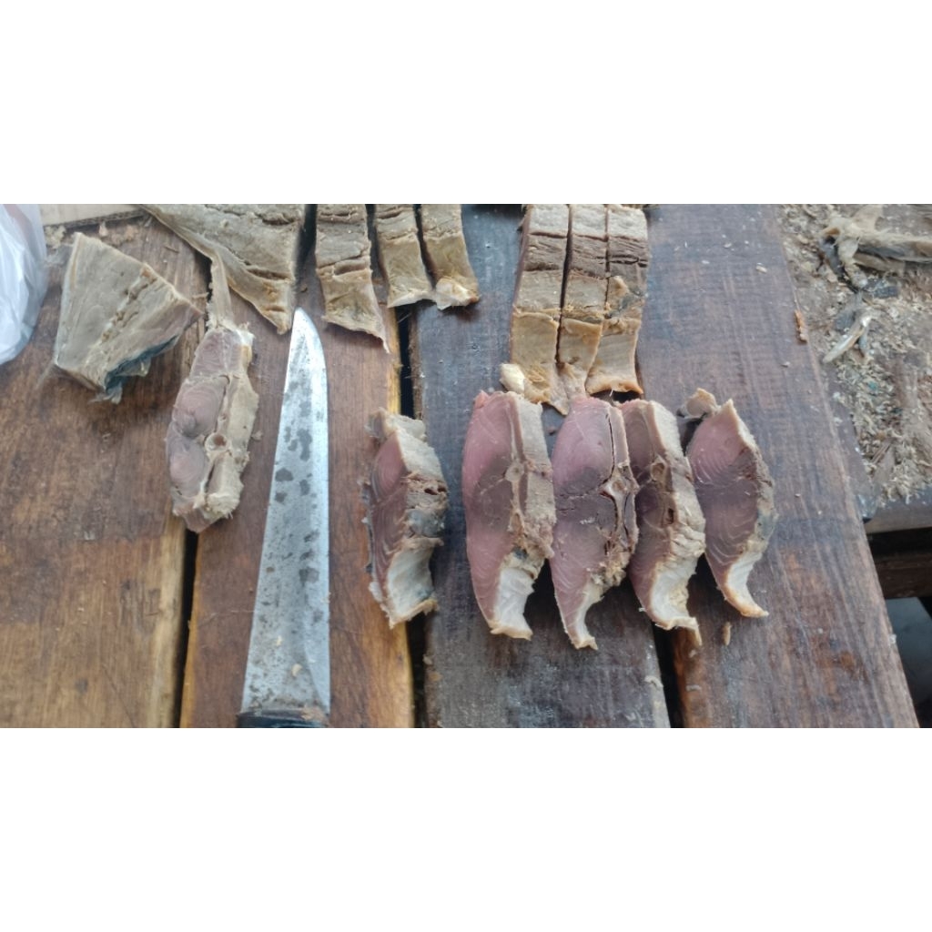 

Ikan Asin Tongkol Potongan/Ikan Asin Potongan Tongkol/PasarParung