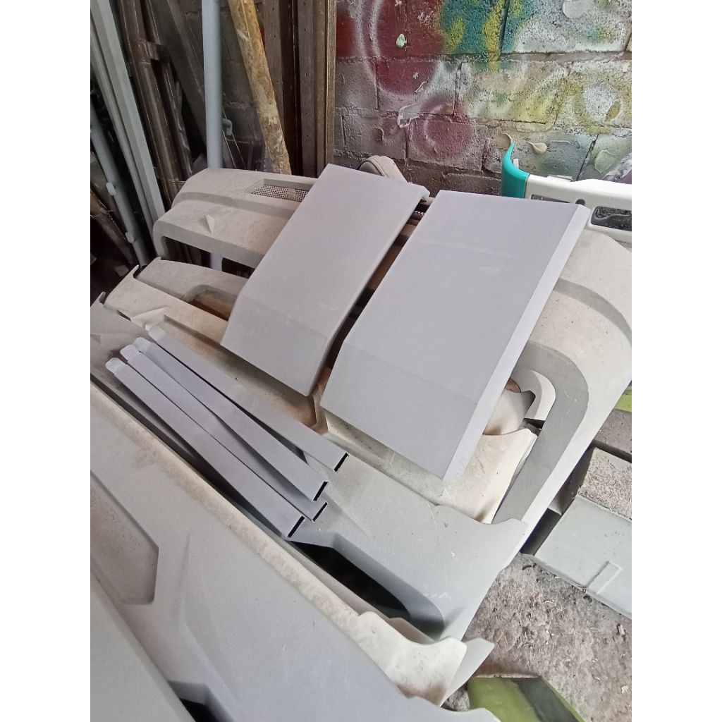 SLEBOR CIKRAK UNTUK T120SS DAN L300 DAN NEW CARRY plat pres+pangkon 4pcs