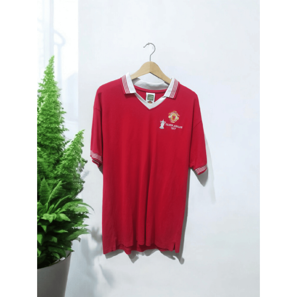 Manchester United Home 1977 Jubile Repro Score Draw