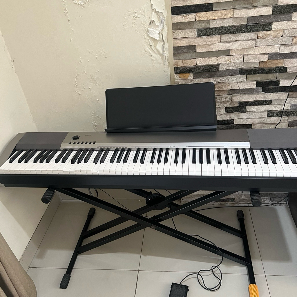 Pedal Piano keyboard digital 88 keys merk Casio CDP 130 asli Jepang