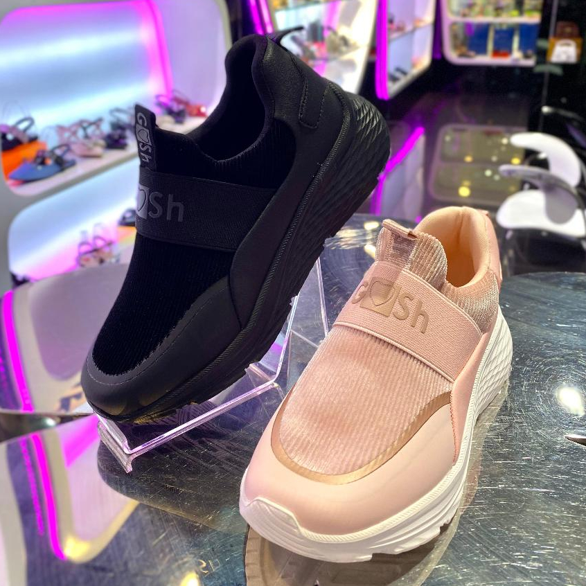 [DAPAT PAPERBAG] READY Sepatu GOSH ART 558