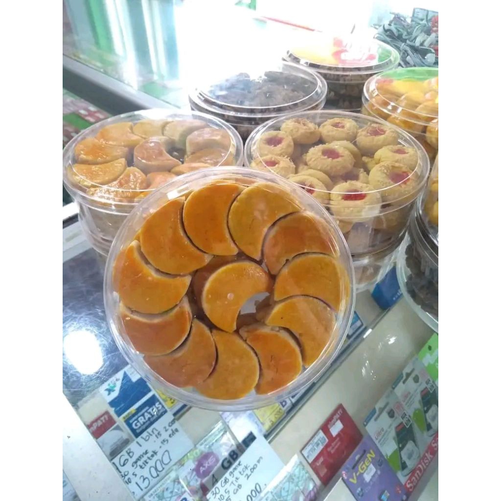 

KUE KERING KACANG 500gram