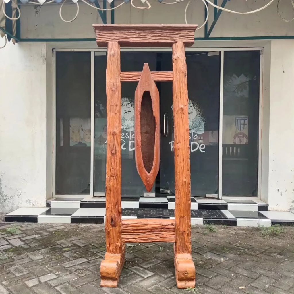 (Kayu Lama) Kentongan gantung kayu jati antik