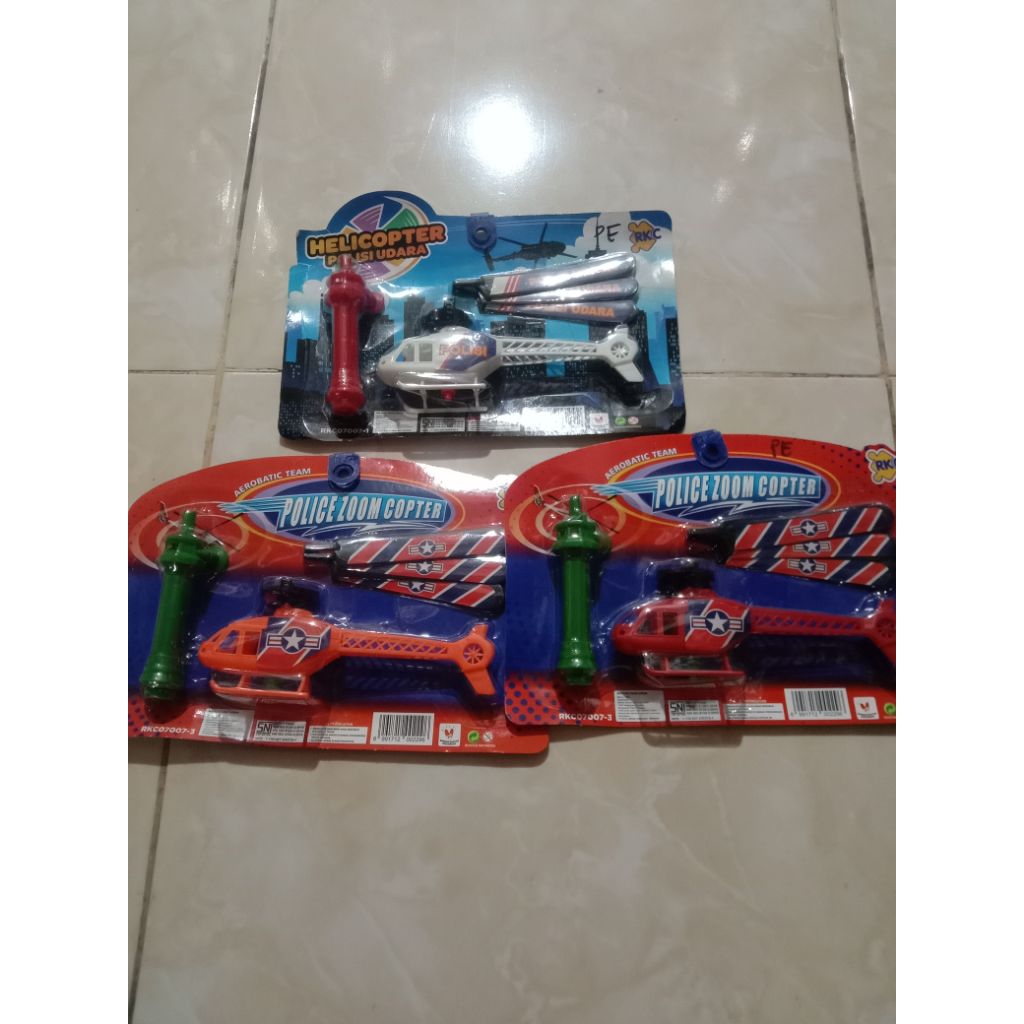 mainan helikopter tarik