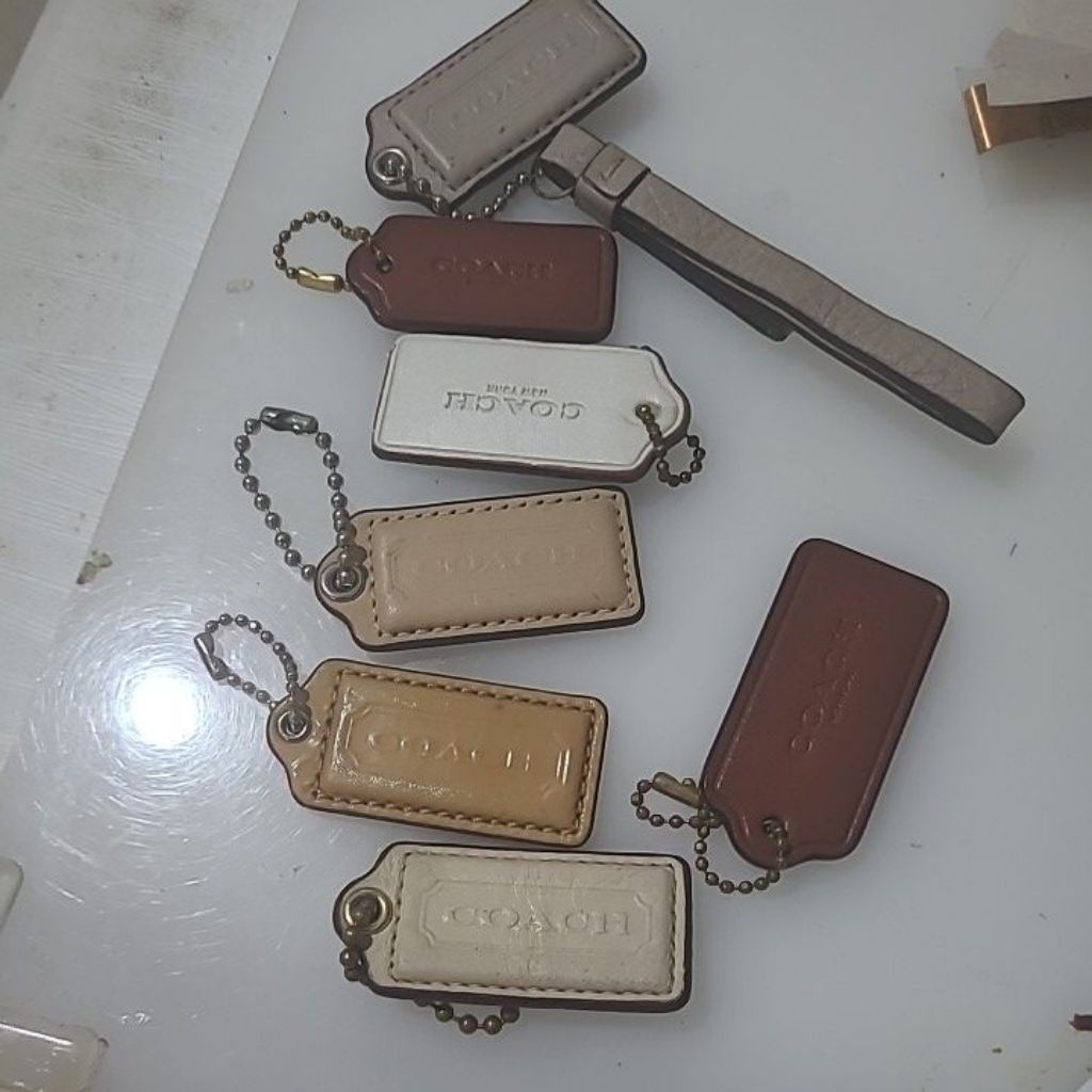 

hangtag coach original