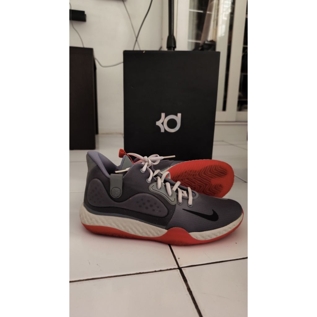 NIKE KD TREY 5VII