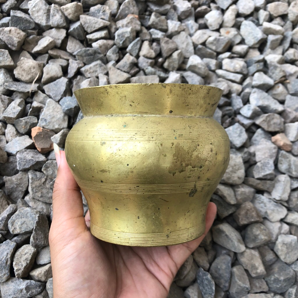 Bokor kuningan antik ,jadul ,lawas ,antik