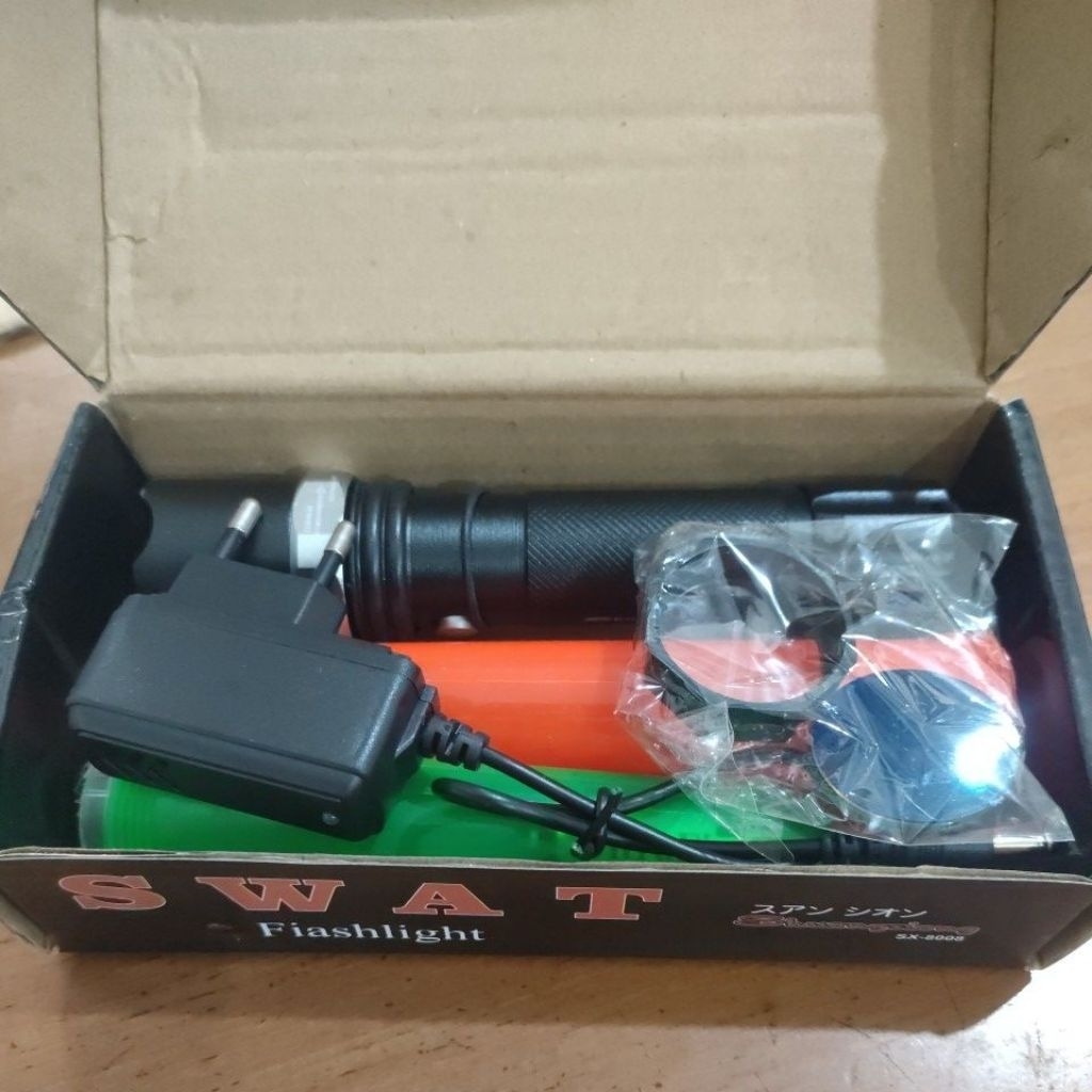 Lampu Swat sx8008