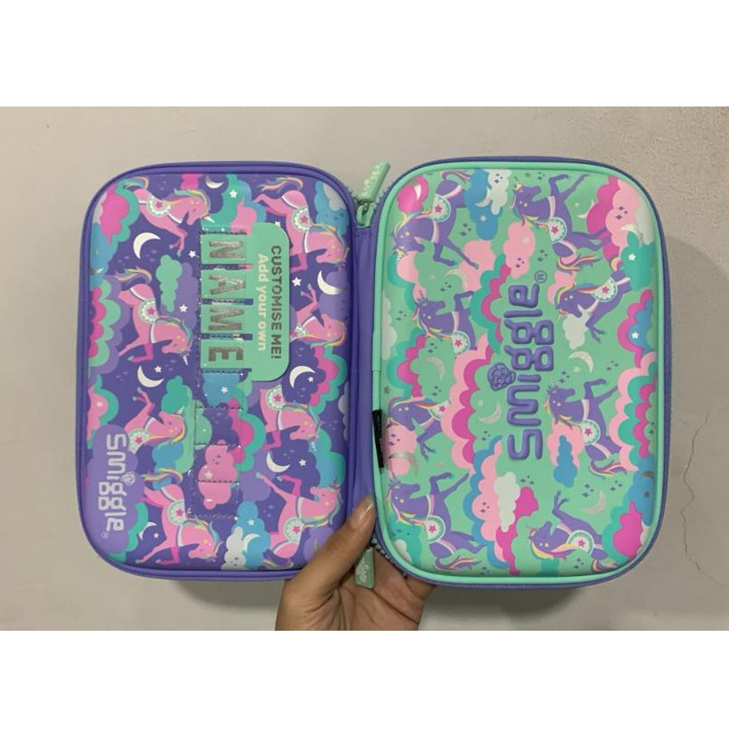 

SMIGGLE FLYIN PENSILCASE HARDCASE ID UNICORN - TEMPAT PENSIL SMIGGLE