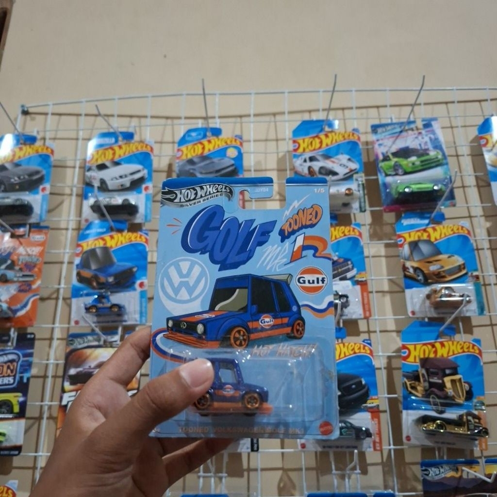 HW Tooned VW GOLF MK 1