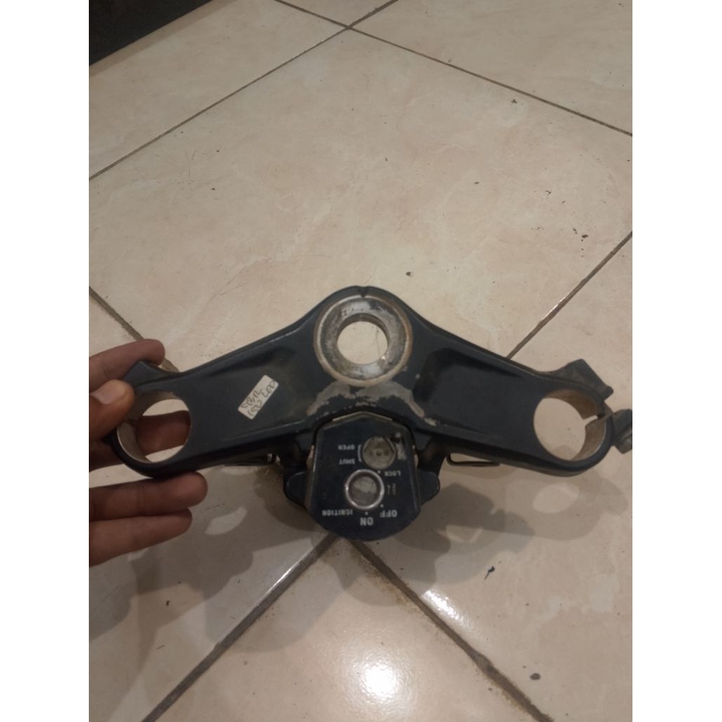 segitiga T atas new CBR 150 LED cbr 150 r LED original copotan