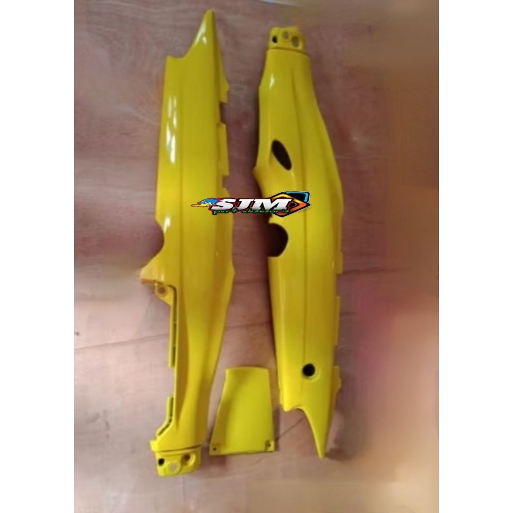 BODY KANAN KIRI WARNA KUNING YAMAHA VEGA R LAMA, FIZ R
