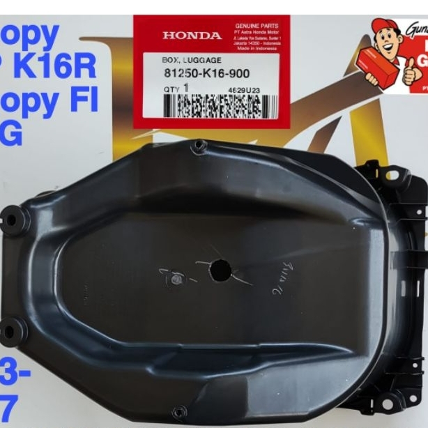 BOX BOK BAGASI HELM SCOOPY FI LAMA RING 14 2013-2015 ASLI AHM 8125A-K16-A00 STOK LAMA (LANGKA)