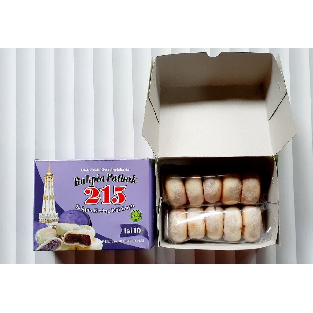 

Bakpia Pathok 215 Rasa Ubi Ungu