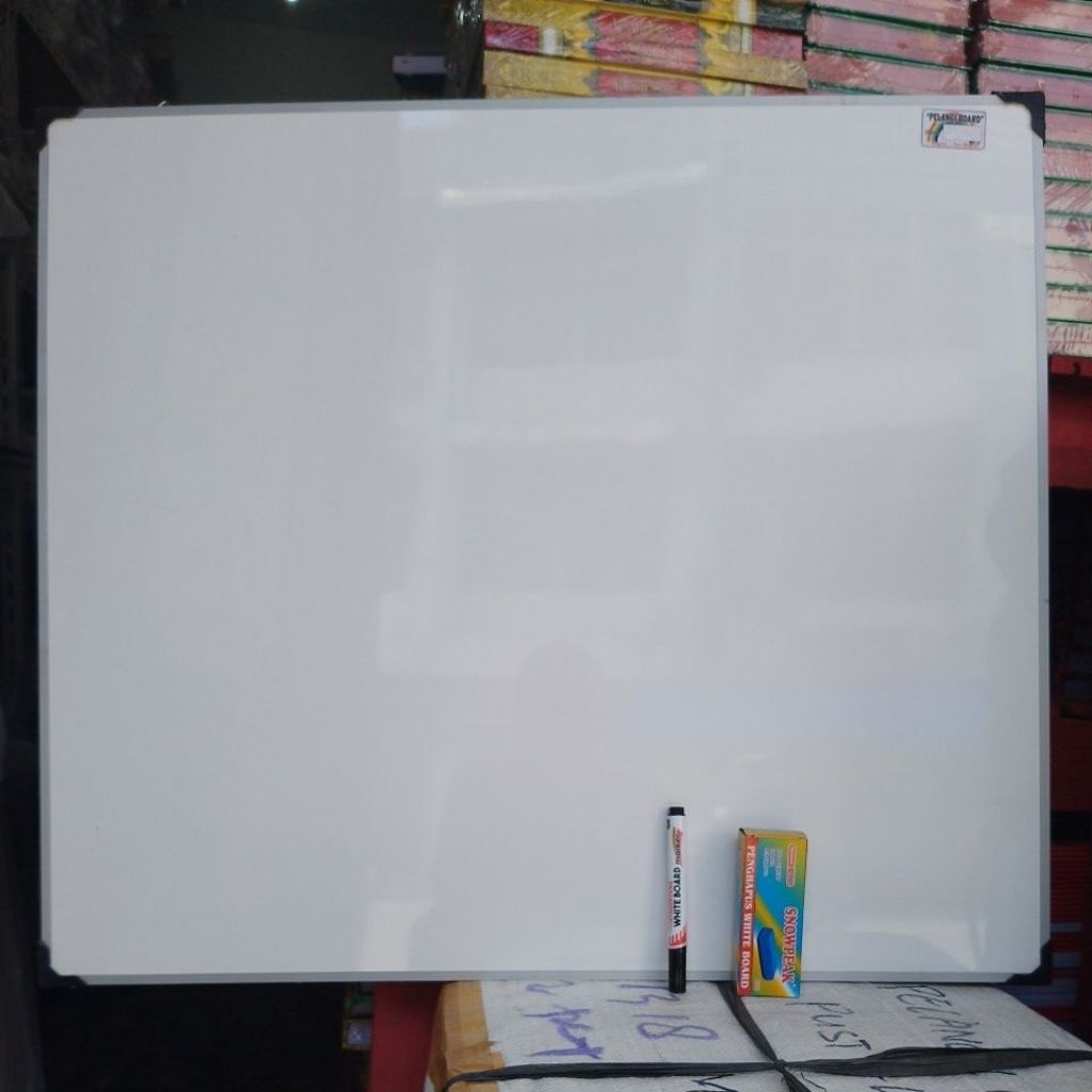 

Papan Tulis 70x80 Gratis Spidol Penghapus