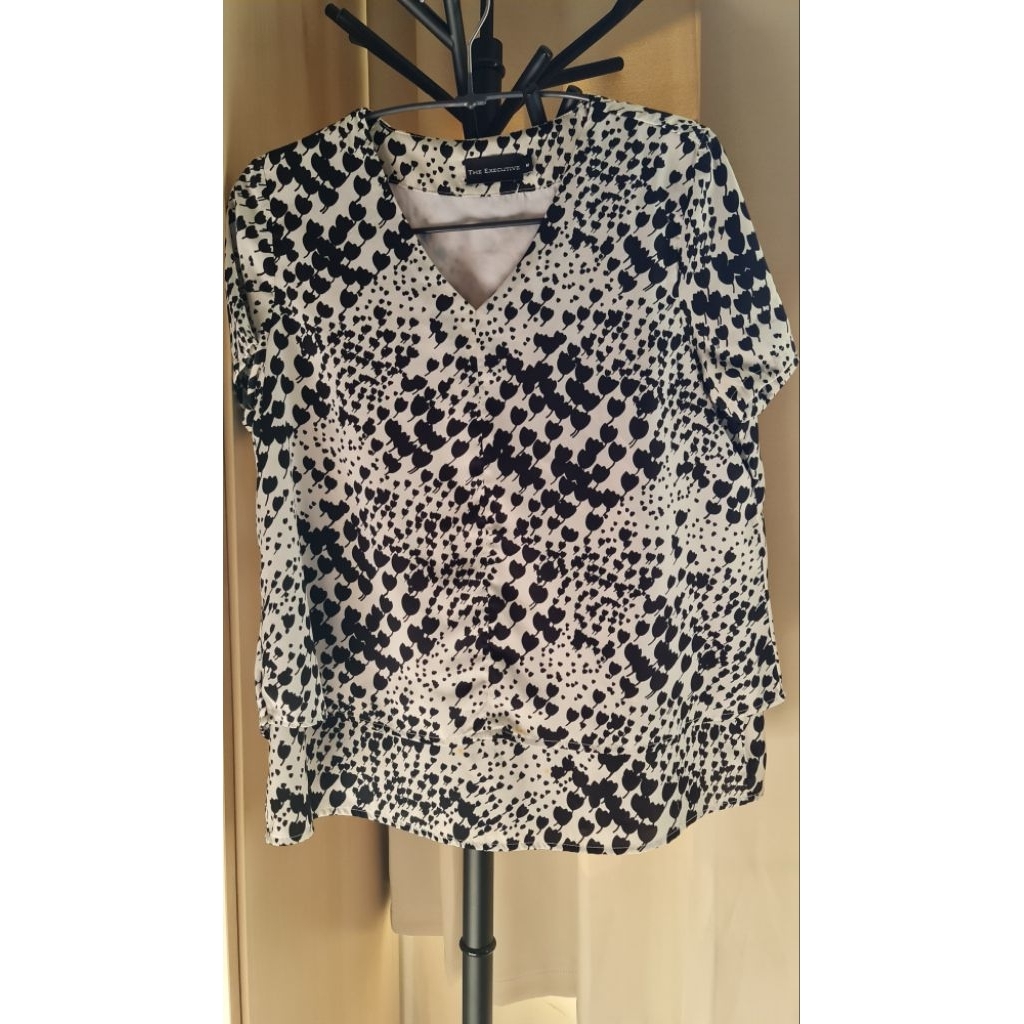 PRELOVED Blouse The Executive