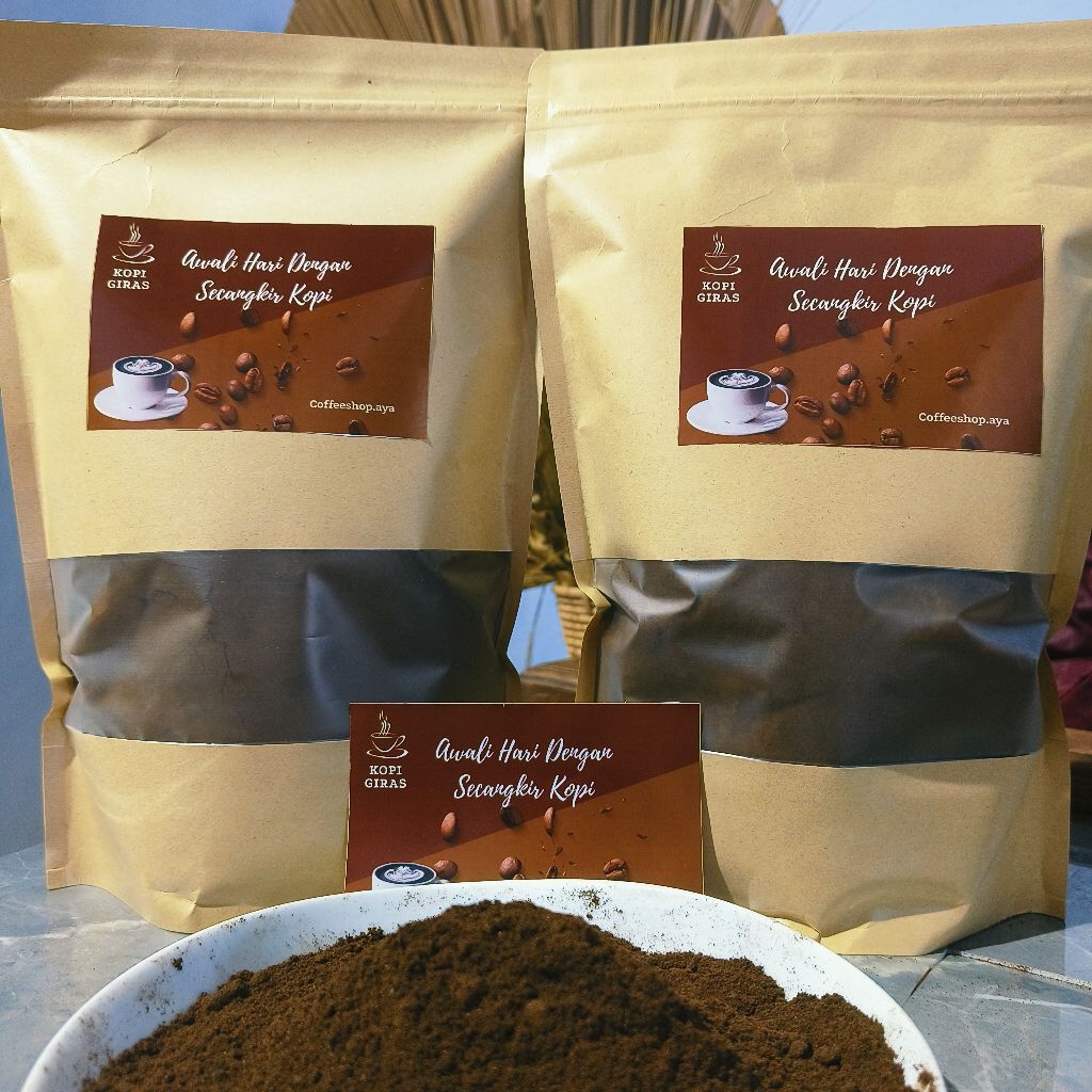 

Kopi Bubuk 1 Kg kopi Giras kopi hitam cocok untuk rumahan warung kopi